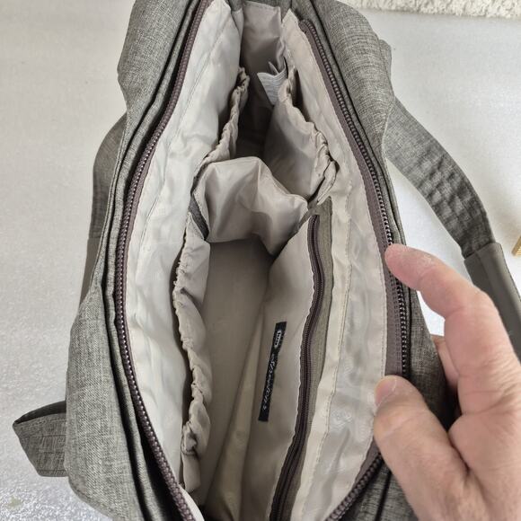 Lug Streetcar Crossbody Bag Gray Quilted Travel Organizer Purse Shoulder RFID - Picture 8 of 13